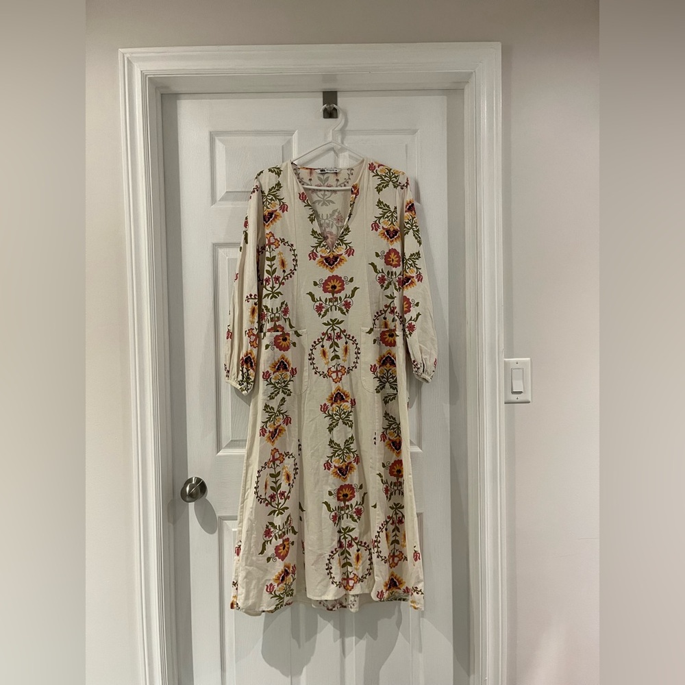Zara Floral Print Cream Dress cotton/linen